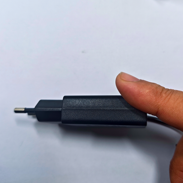 Ultra Slim 12W Ac Adapter Save Fba Storage and Shipping Costs - Image 4