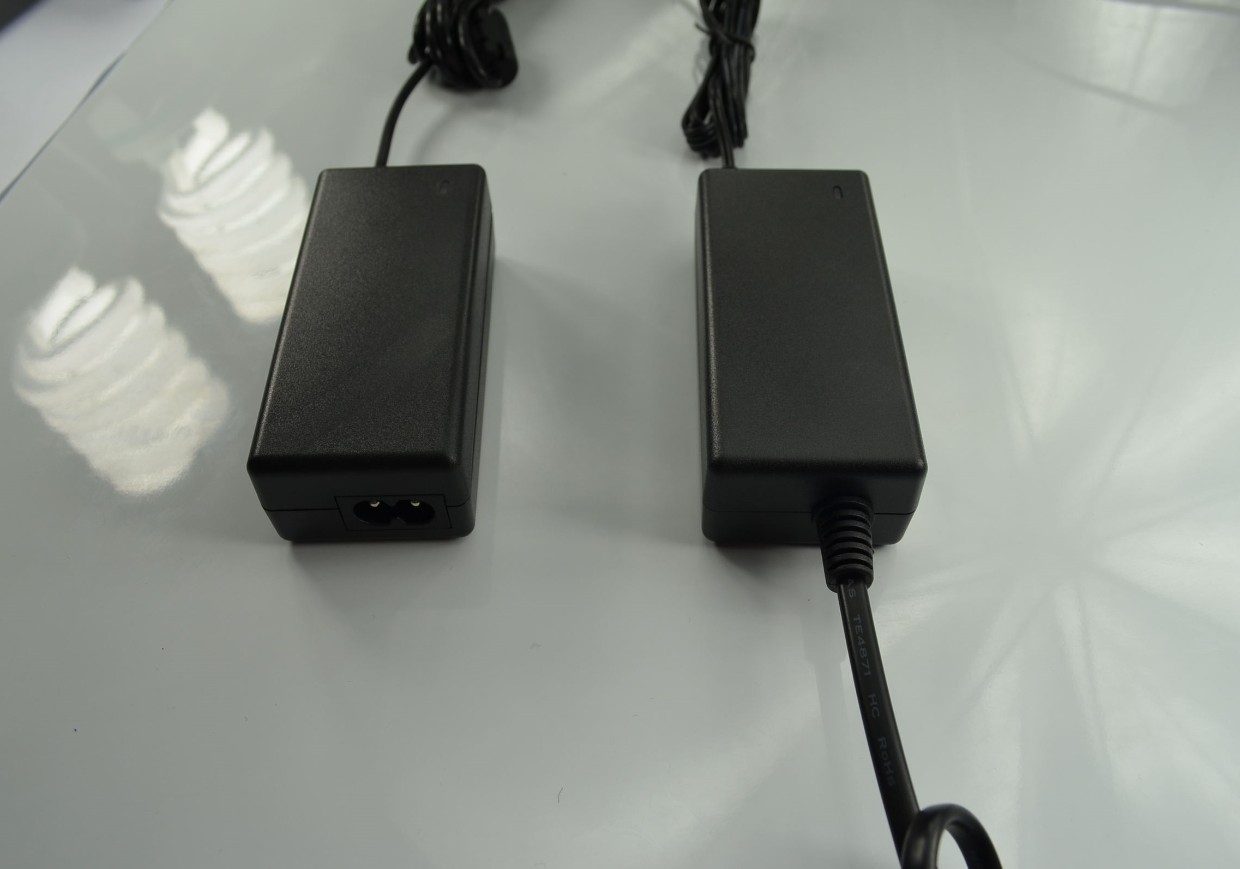 24W Desktop Power Adapter – Bild 5